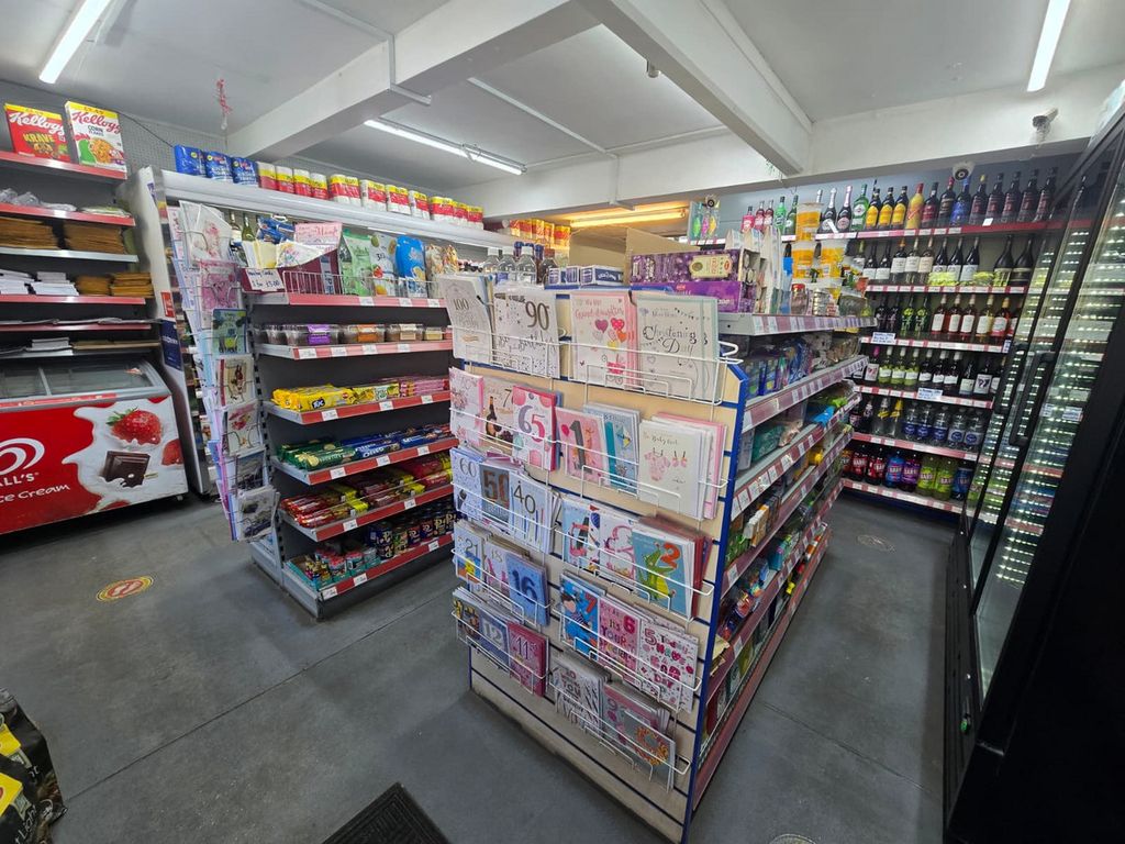 Property photo 1 of 4