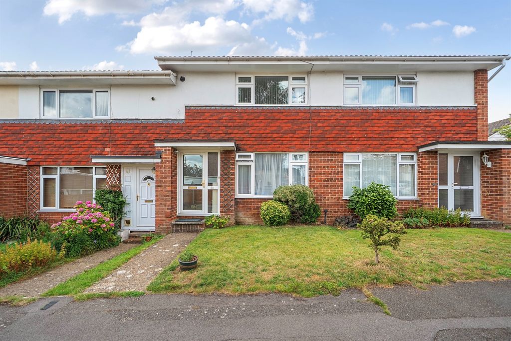 Property photo 1 of 12