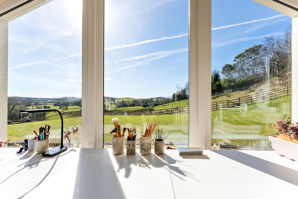 Additional image 13 of 5 bed detached house for sale39 Cherryhill Road, Ballynahinch BT24