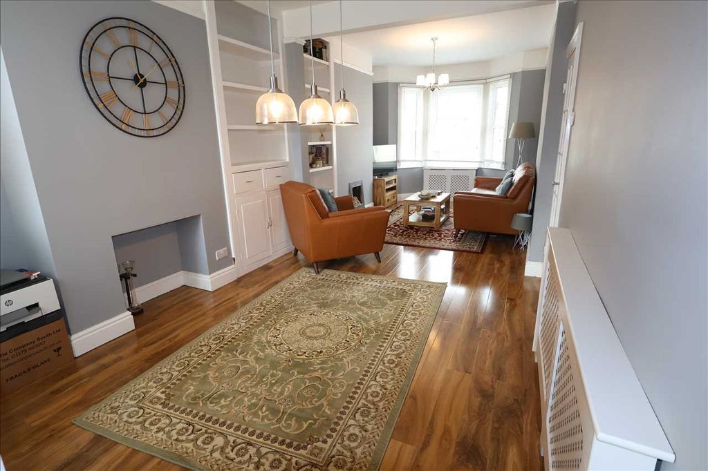 Property photo 1 of 14 Main Picture