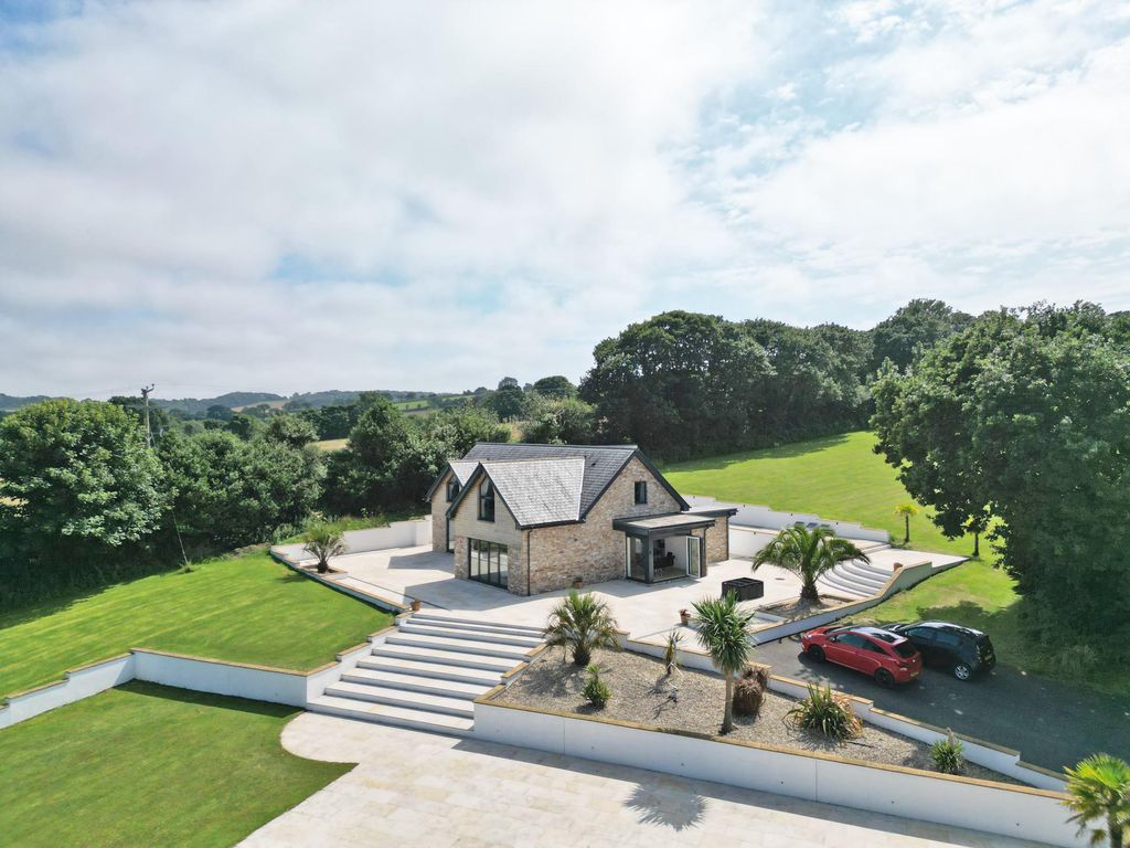 Property photo 1 of 30 Photo 1