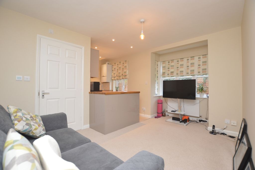 Property photo 2 of 9 Reception Room (1)