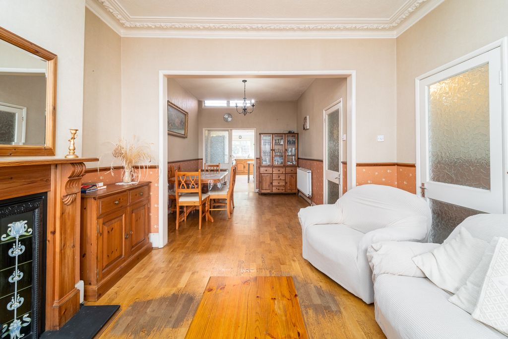 Property photo 3 of 13 Ndb03780-Edit