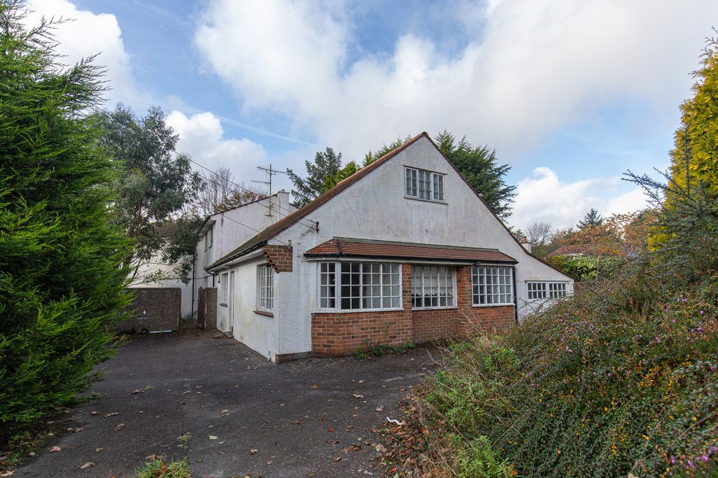 Property photo 1 of 38