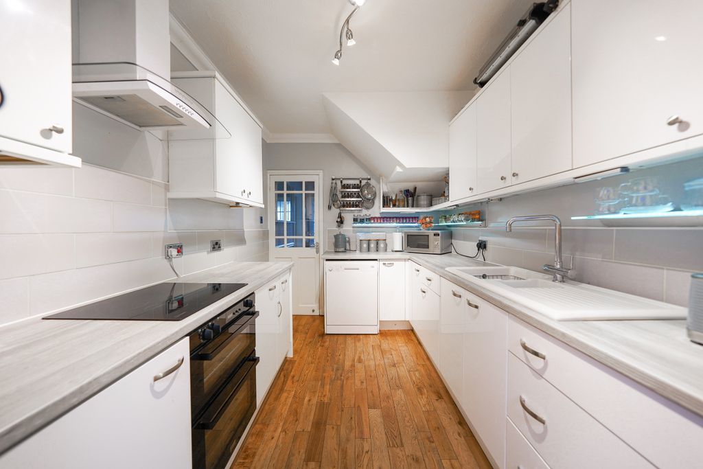 Property photo 2 of 36 Dsc04219.Jpg