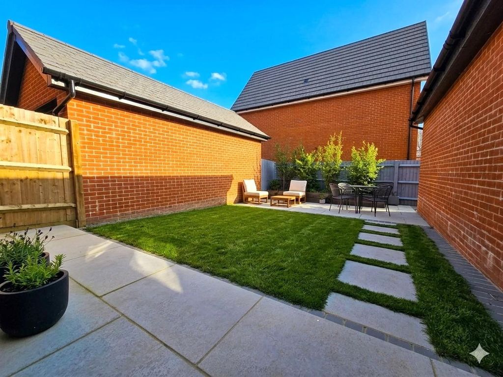 Property photo 2 of 15 20260401_112111.Jpg