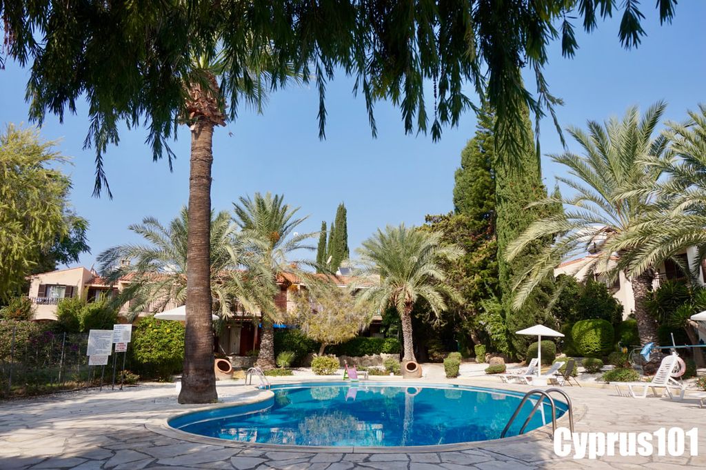 Property photo 3 of 28