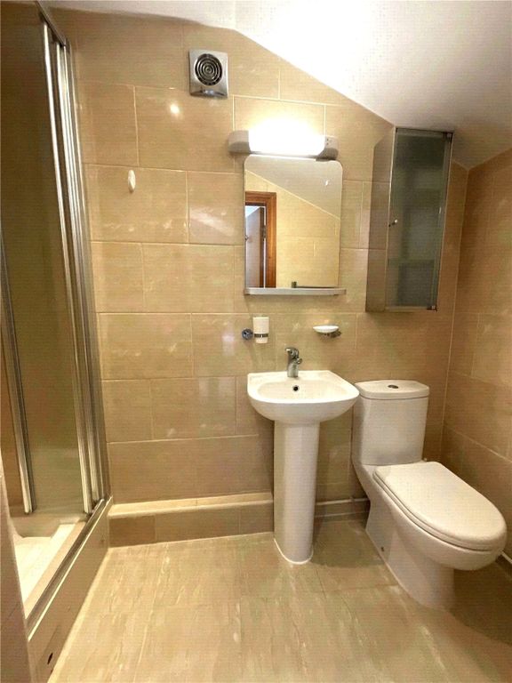 Property photo 3 of 4 Picture No. 09