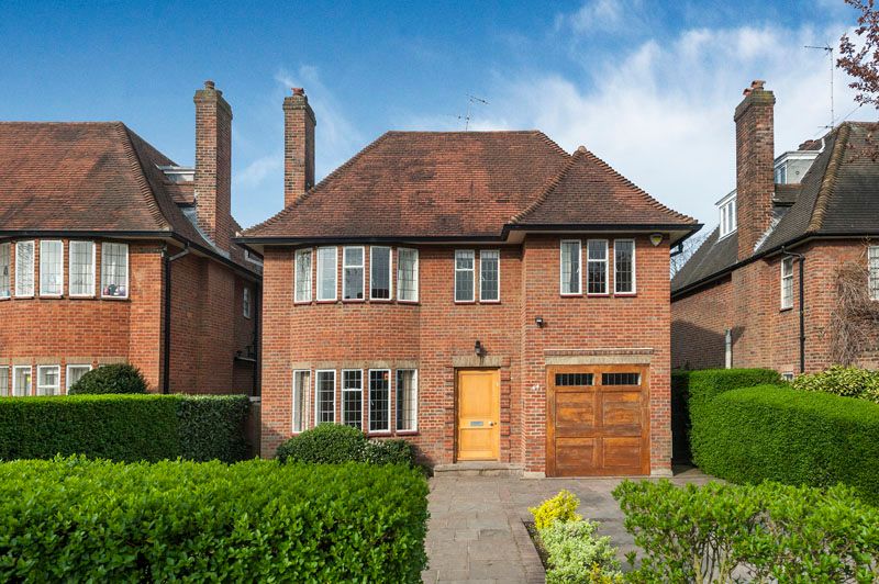 Property photo 1 of 4