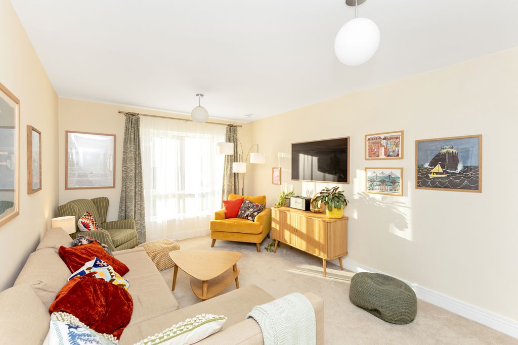 Property photo 3 of 16 Property Image 3