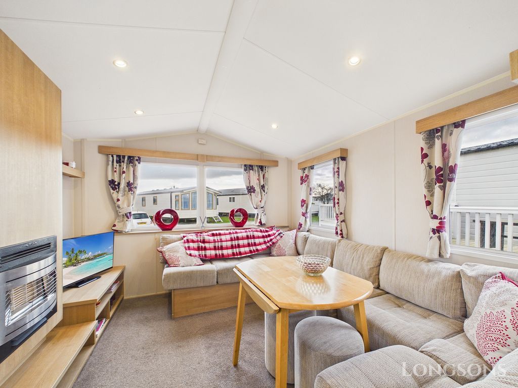 Property photo 3 of 13 Willerby Vacation At Amble Links Holiday Park