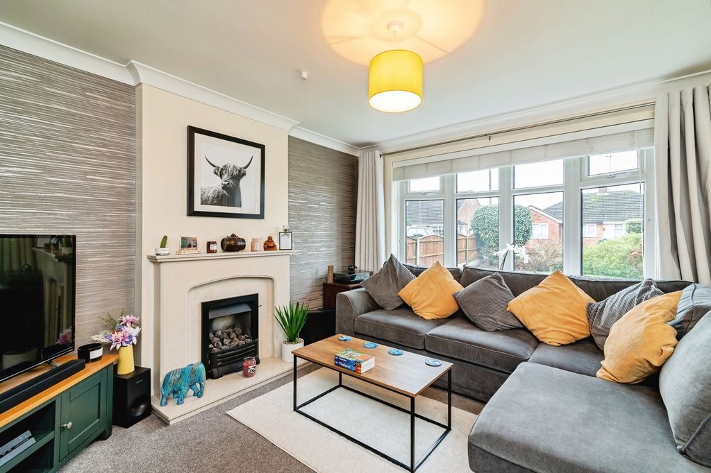 Property photo 2 of 16 Pbox-Img.Jpg