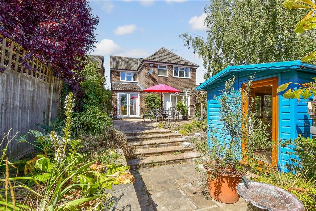 Property photo 2 of 17 Rear Garden