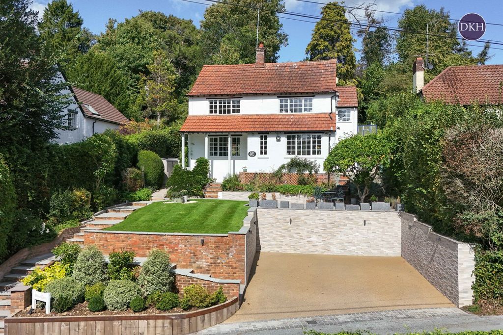 Property photo 1 of 29 Picture No. 33