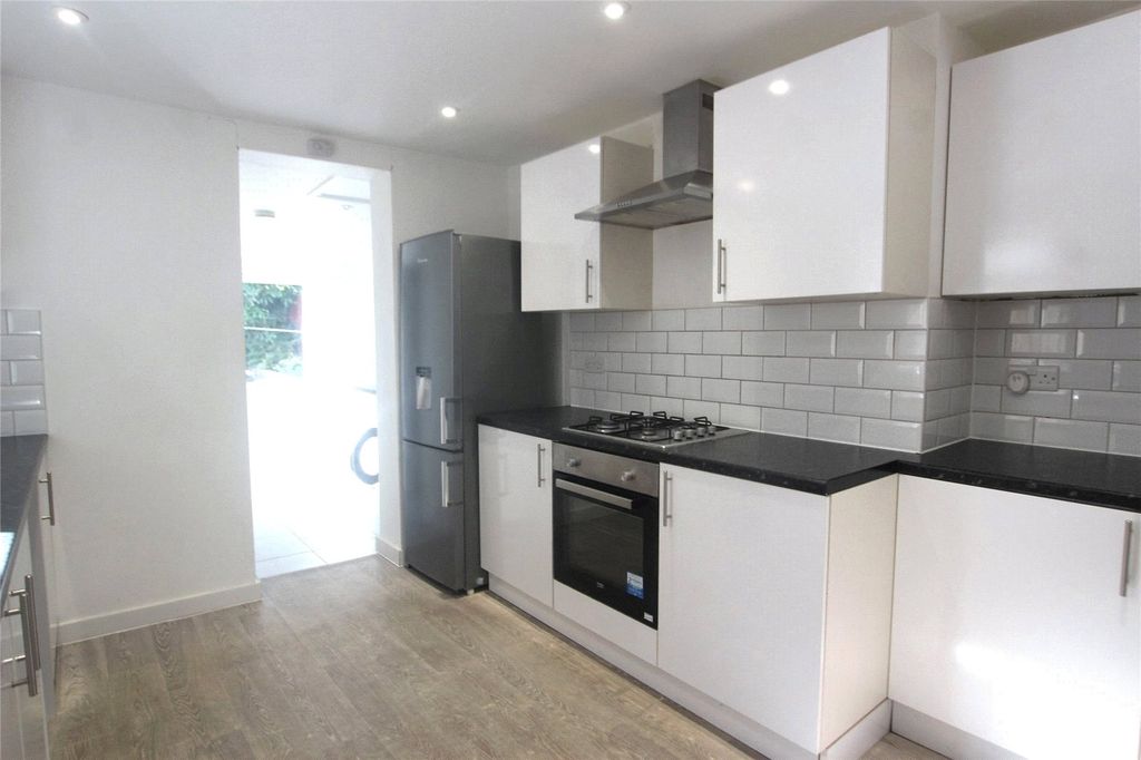 Property photo 3 of 11 Picture No. 07