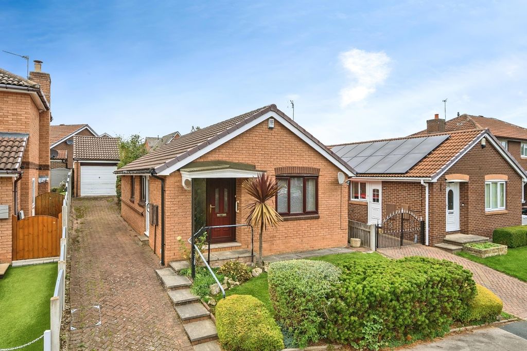 Property photo 1 of 15 Pbox-Img.Jpg