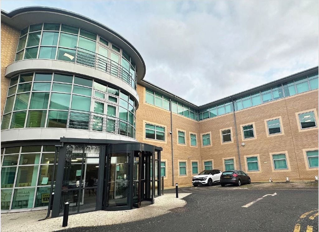 Property photo 1 of 7 Front Page.Jpg