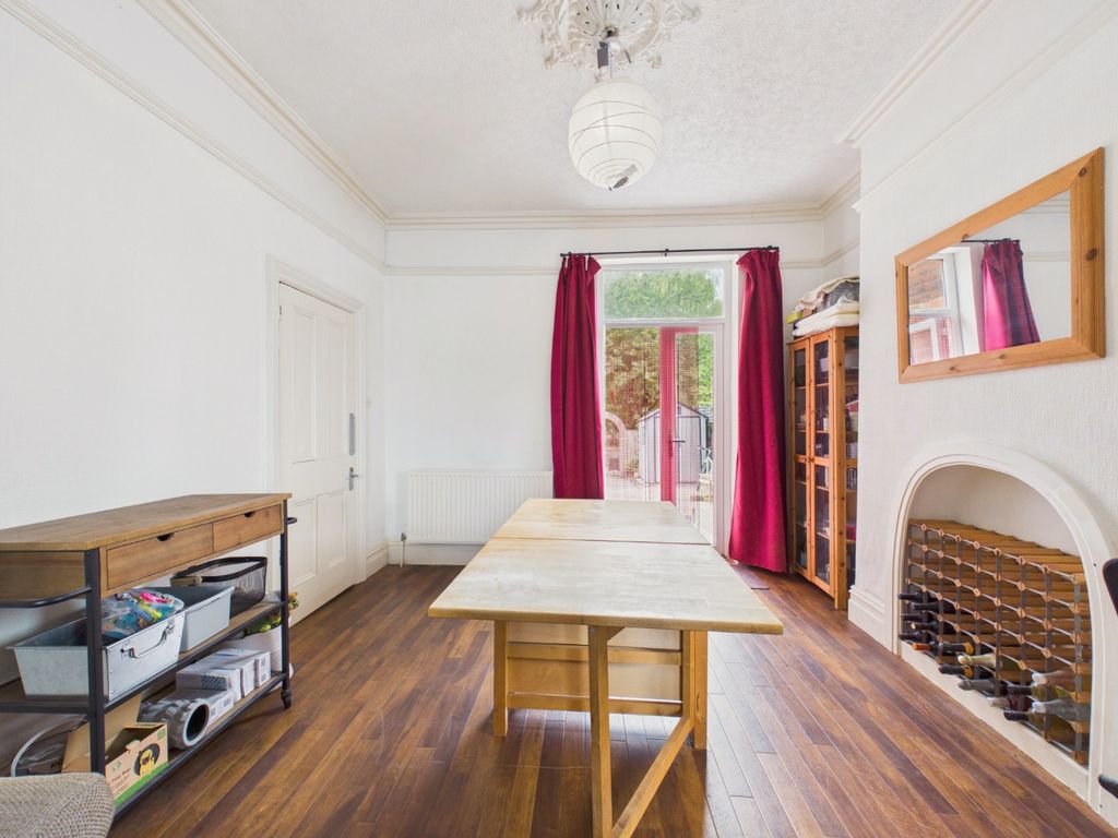 Property photo 3 of 15 5091936