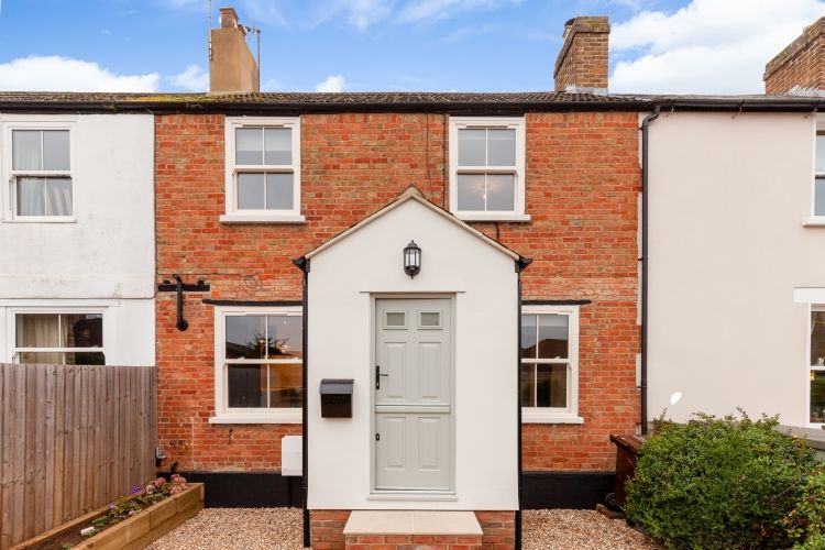 Property photo 1 of 9 210958