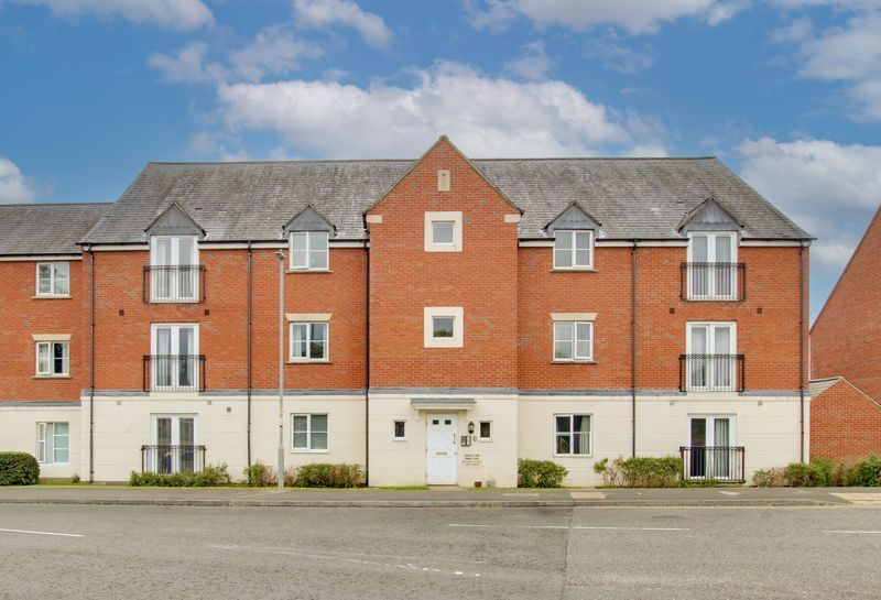 Property photo 1 of 9 Photo 10