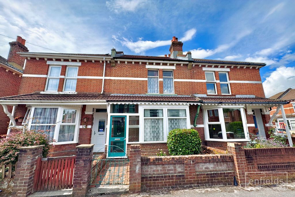 Property photo 1 of 18