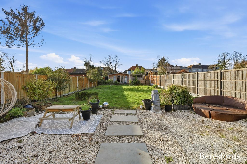 Property photo 1 of 23 Picture No. 33