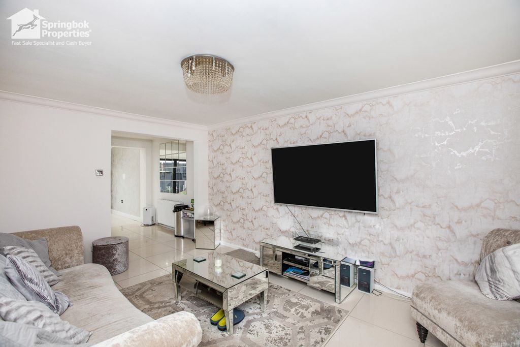 Property photo 2 of 17 Image 1