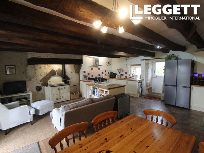 Property photo 3 of 10