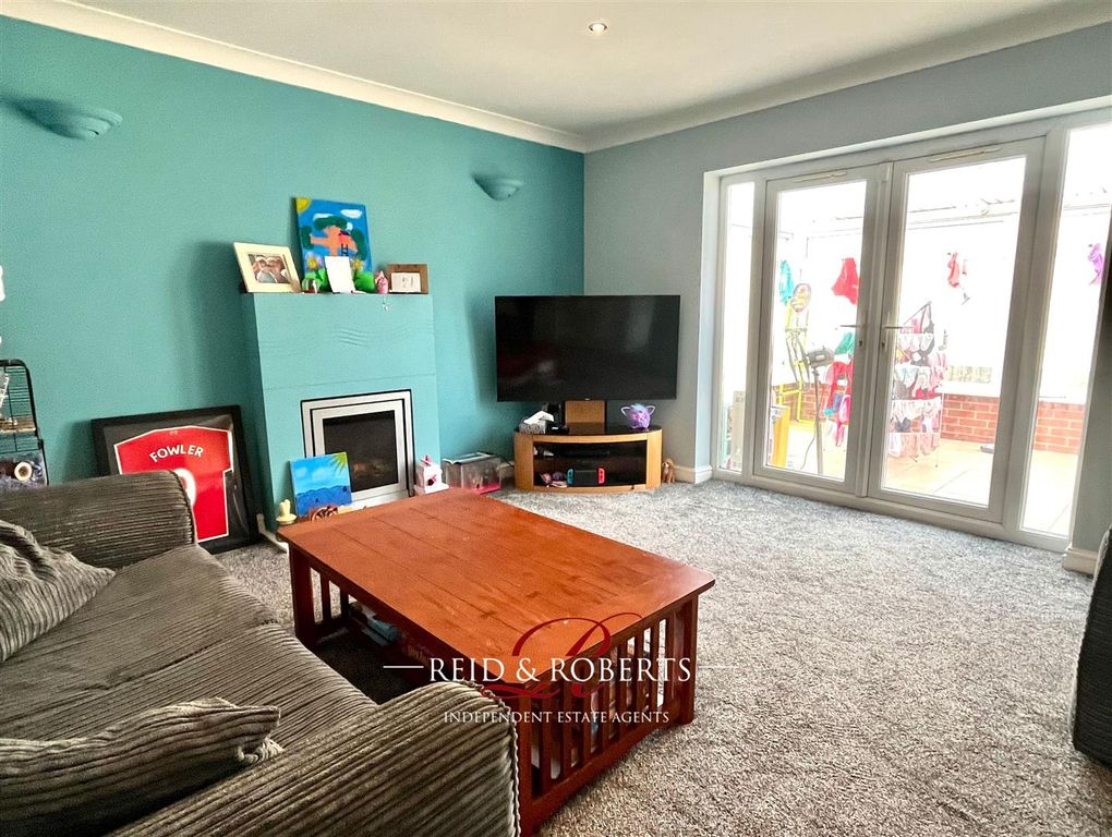 Property photo 2 of 15 30.Jpg
