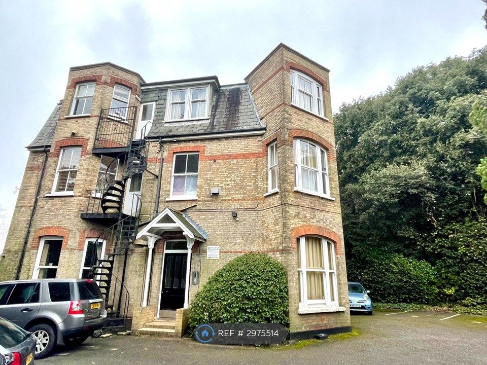Property photo 2 of 13