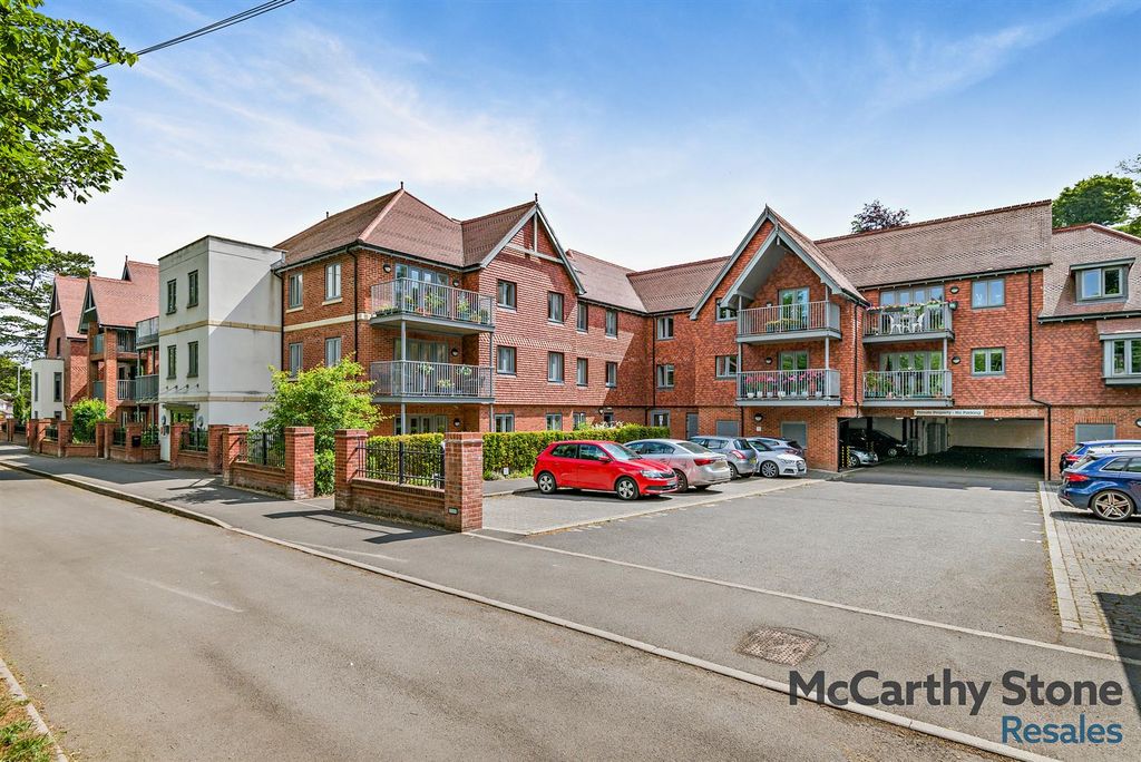 Property photo 1 of 15 Canning Place