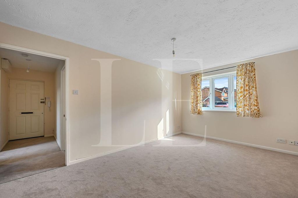 Property photo 1 of 12 3.Png
