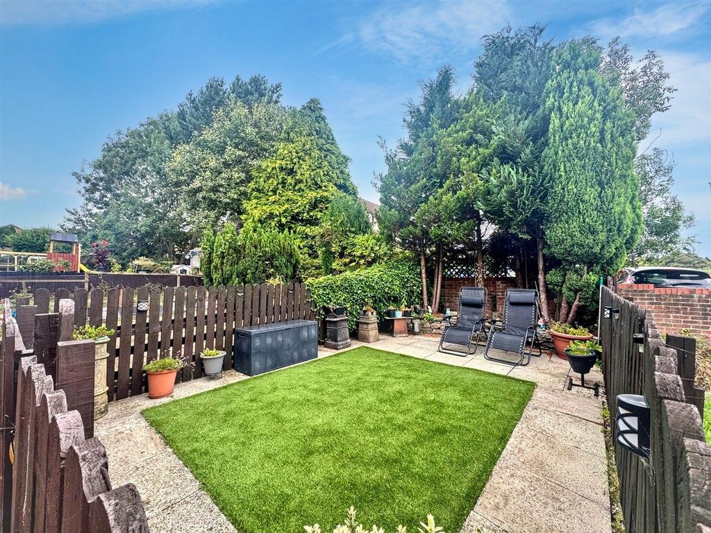 Property photo 2 of 11 Whatsapp Image 20250827 At 133446 1.Jpg