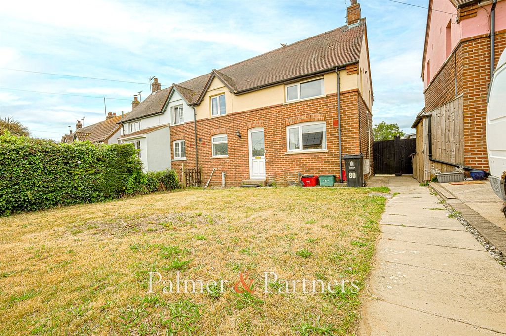 Property photo 1 of 12 External
