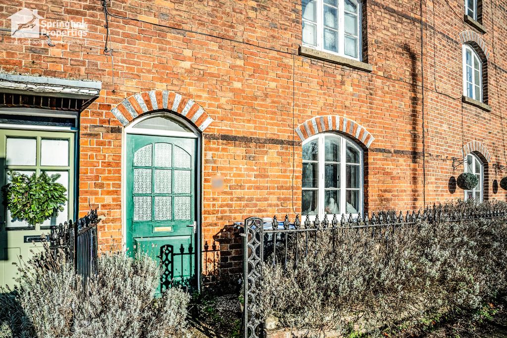 Property photo 2 of 18 Image 1