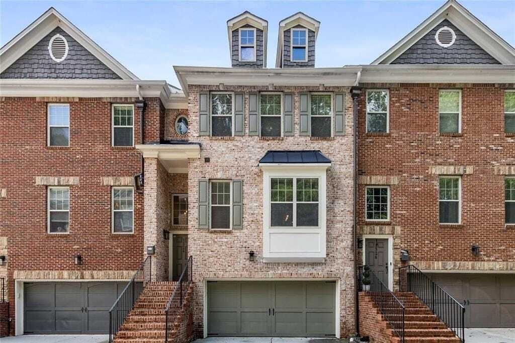 Property photo 1 of 31