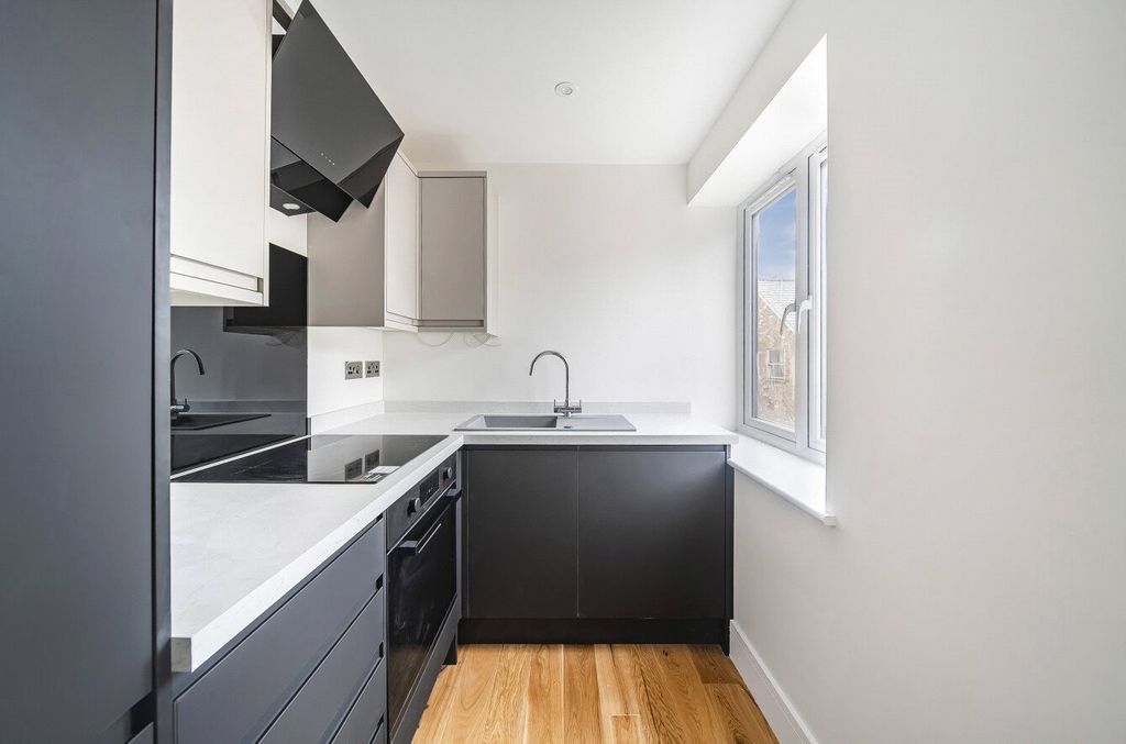 Property photo 3 of 11 1168963 (5).Jpg