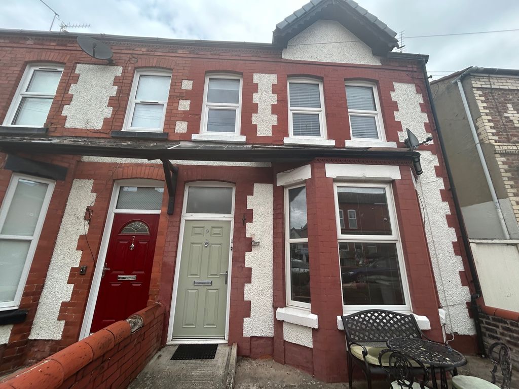 Property photo 1 of 8