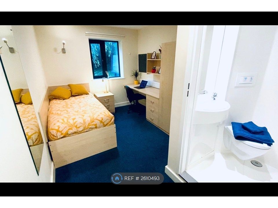 Property photo 3 of 20