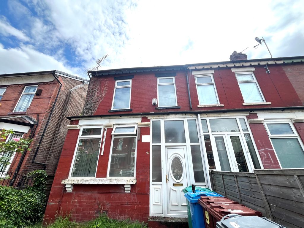 Property photo 1 of 3