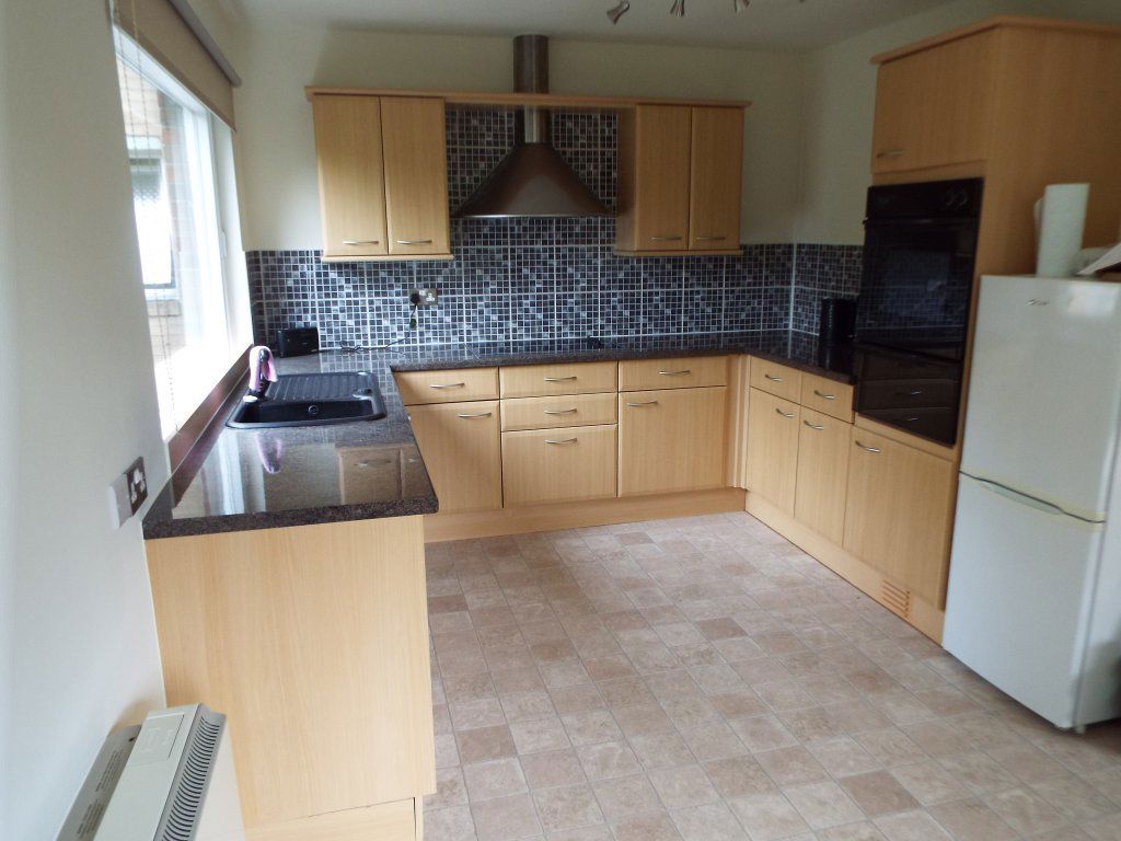 Property photo 2 of 5