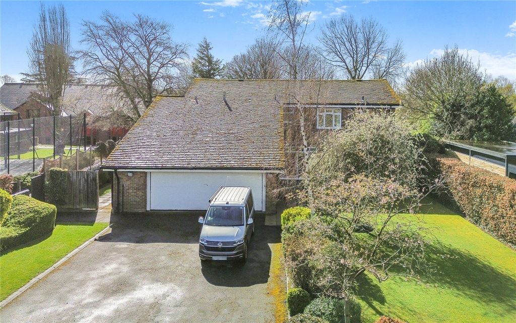 Property photo 2 of 21 Front Elevation