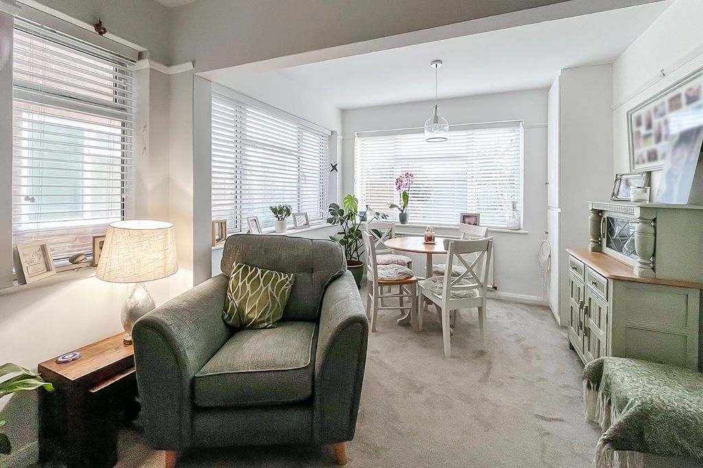 Property photo 3 of 13 Picture No. 05