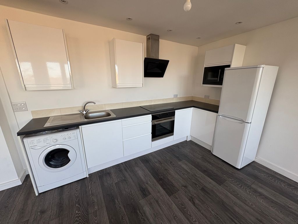 Property photo 3 of 15 Image