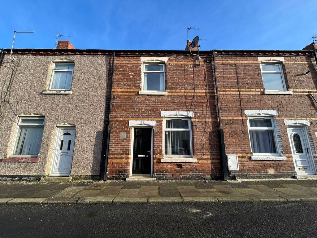 Property photo 1 of 8