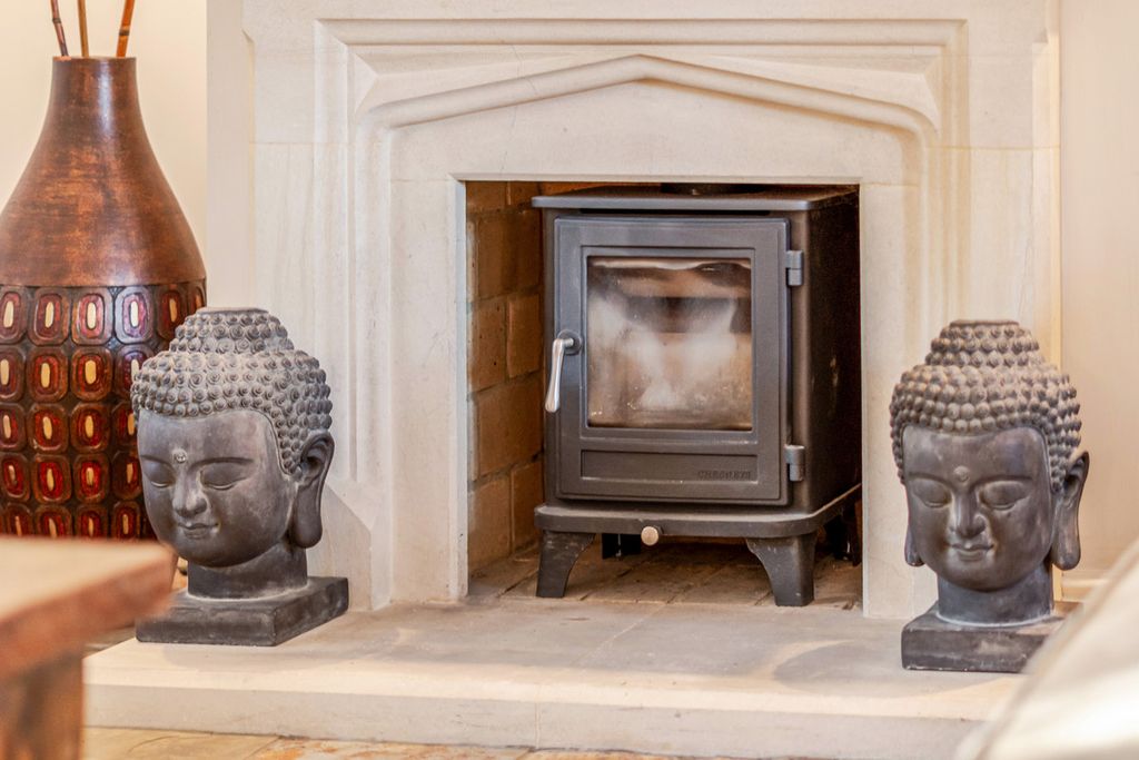 Property photo 3 of 24