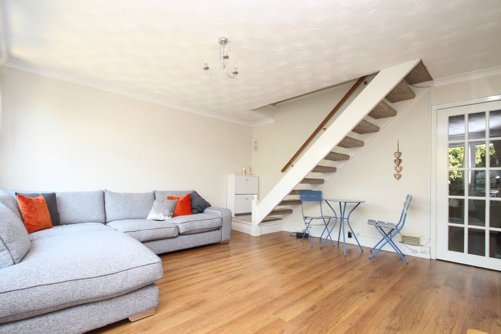 Property photo 3 of 14