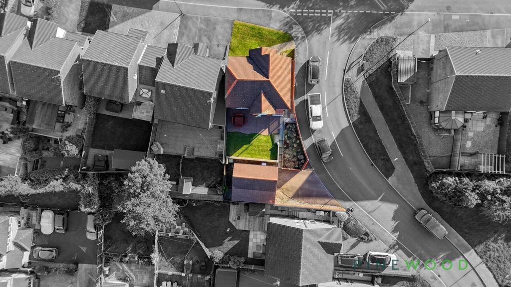 Property photo 2 of 37 Exterior