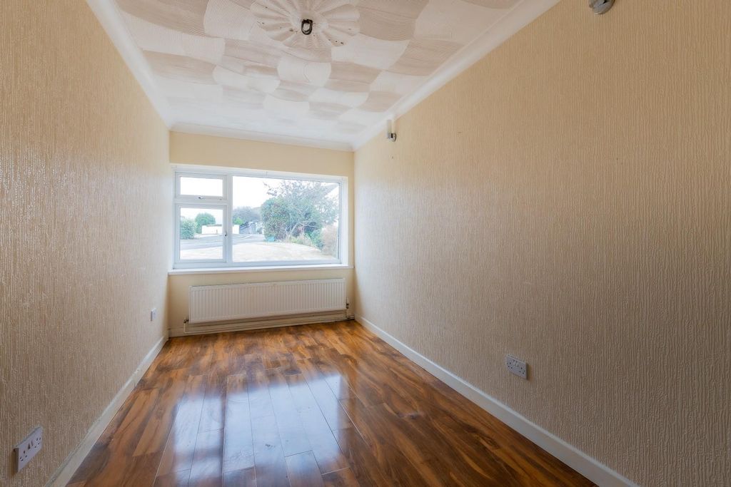 Property photo 2 of 21 22-11.Jpg