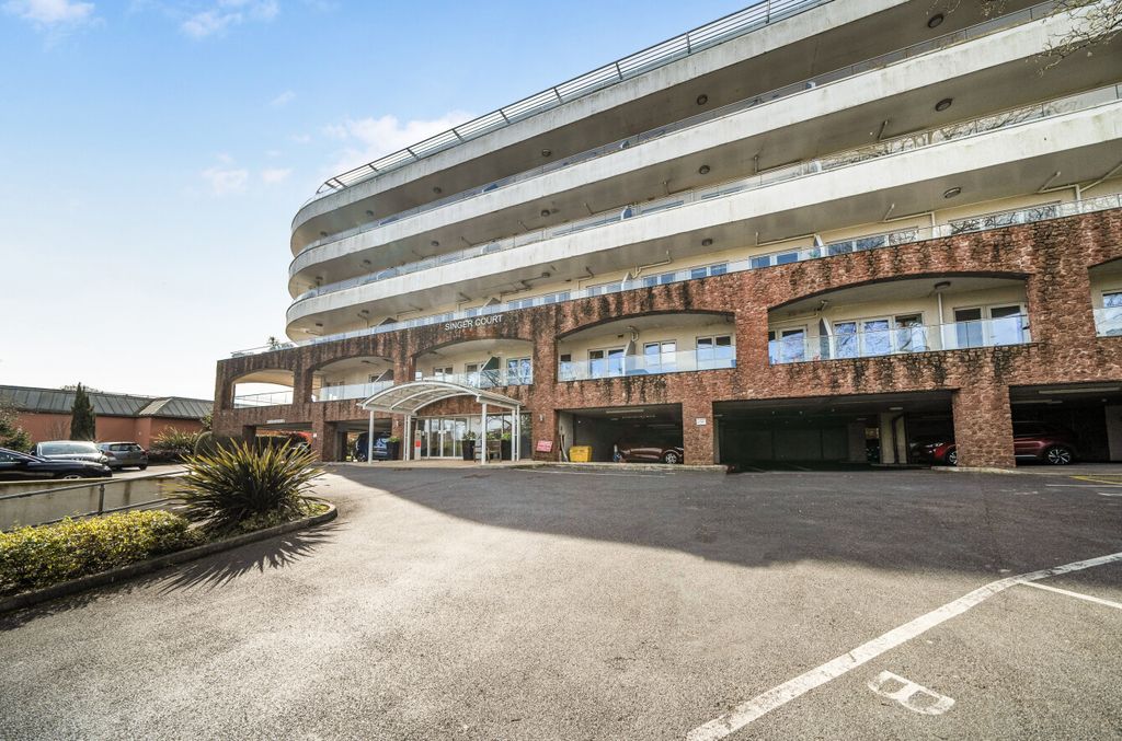 Additional image 20 of 1 bed flat for saleManor Crescent, Paignton, Devon TQ3